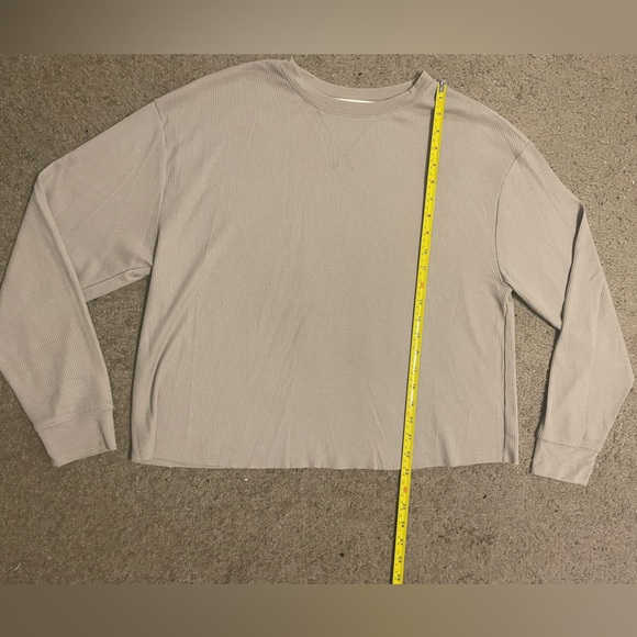 Double Zero Waffle Knit Long-Sleeve Relaxed-Fit Top - Picture 11 of 11